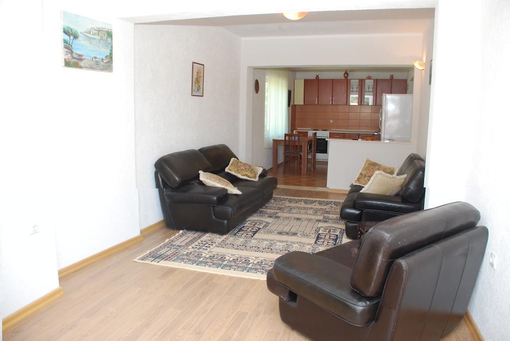 Apartments Ismy Ulcinj Room photo